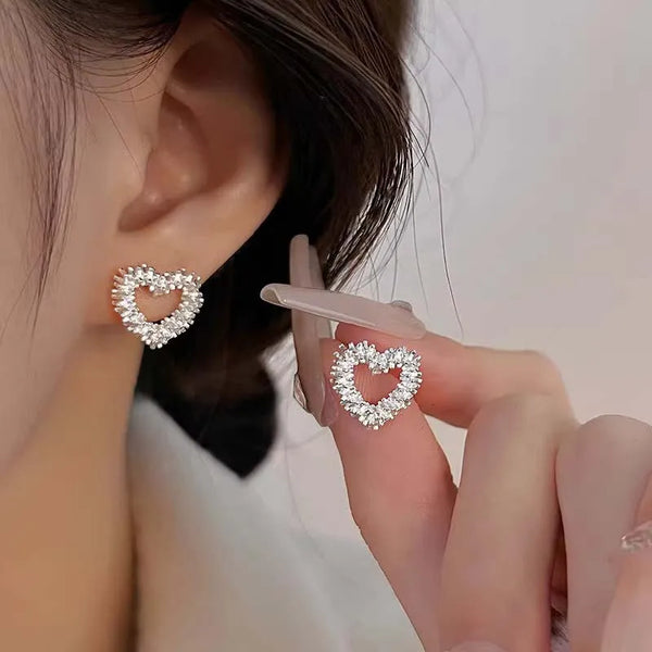 Vintage Metal Heart Stud Earring